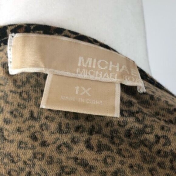 Michael Kors Brown Animal Print Business Casual Everyday Blouse 1X - Picture 6 of 6